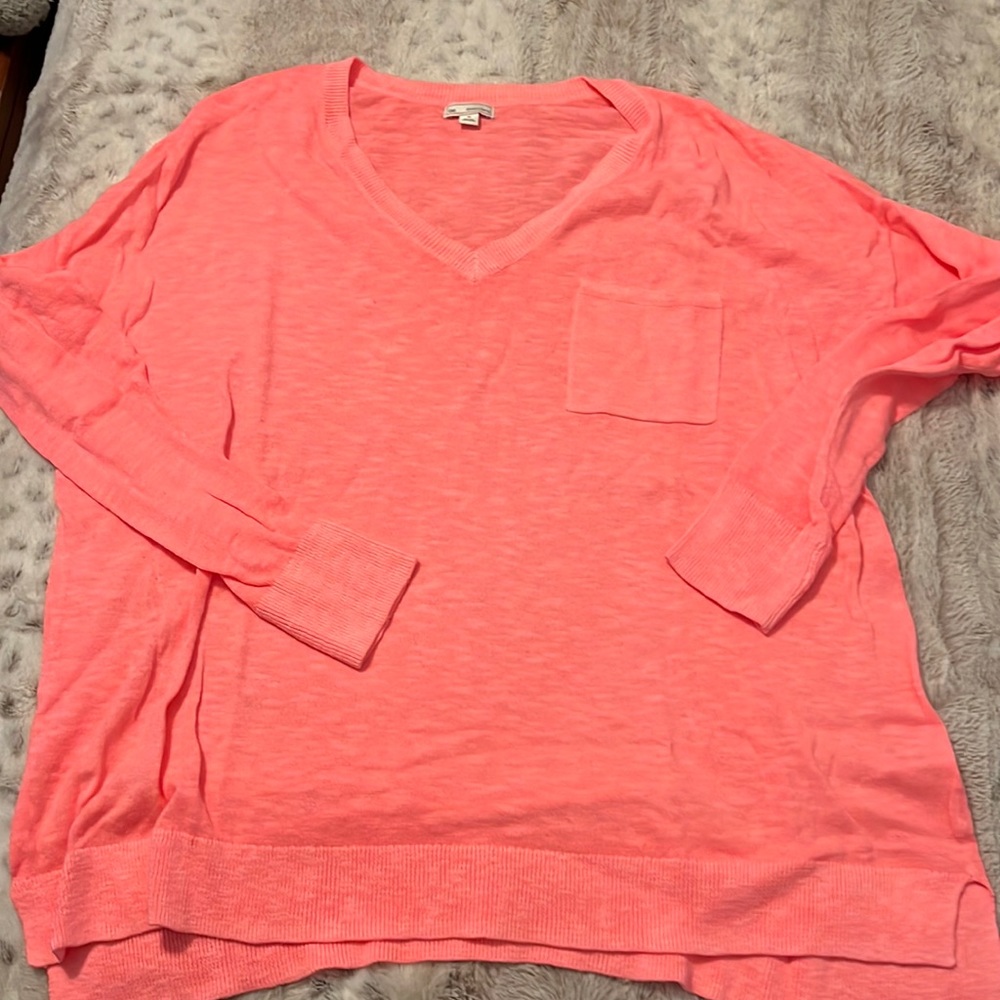 Like new bright melon thin sweater
